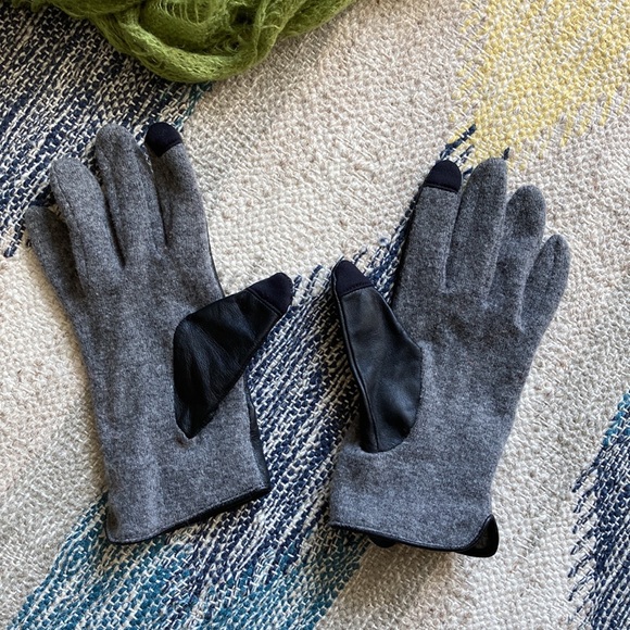 Ralph Lauren Two-tone Leather Gloves - Picture 3 of 10